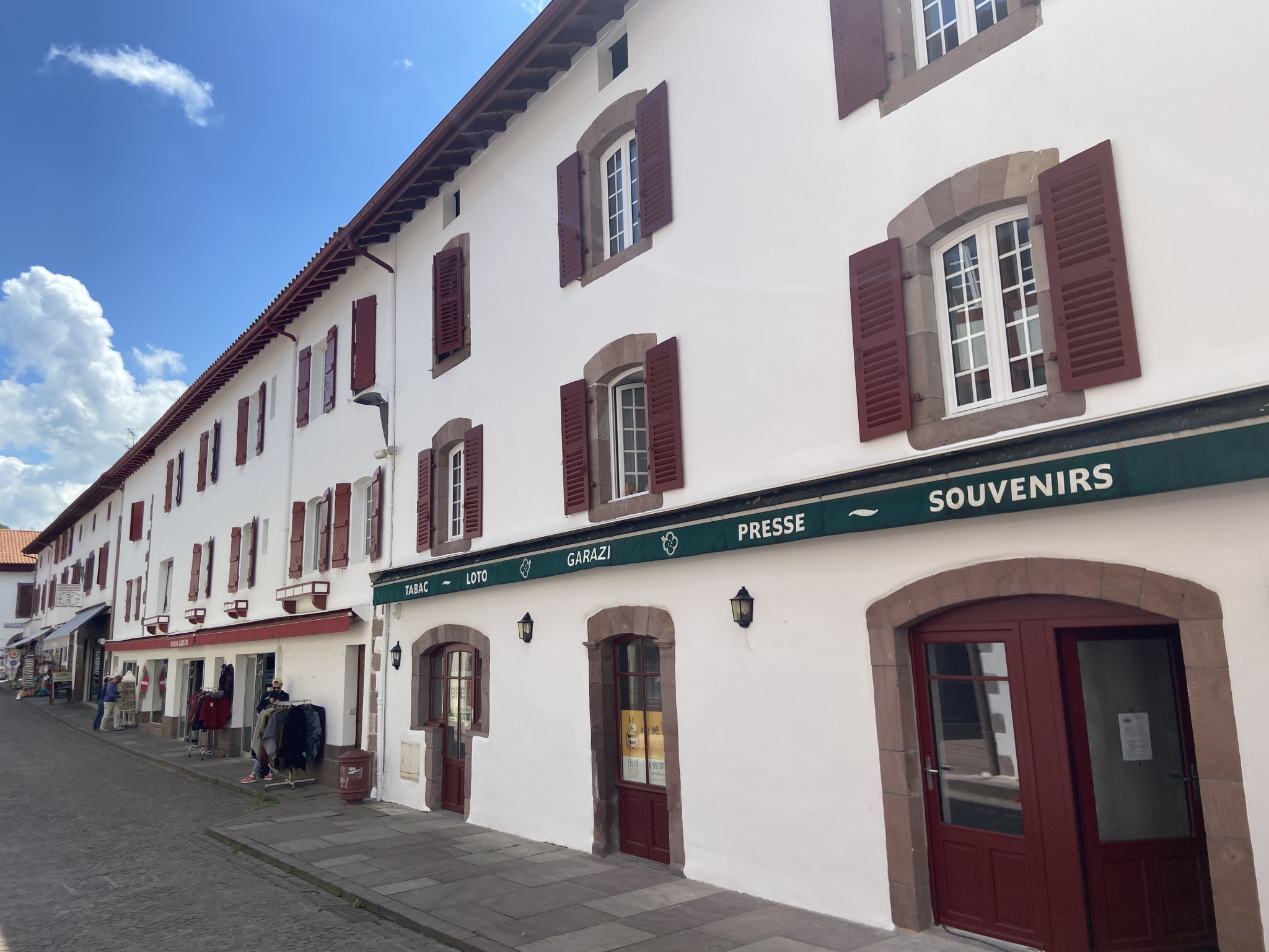 Image d'un location appartement t2 entièrement rénové à saint-jean-pied-de-port | erlea immobilier à 500€ à saint-jean-pied-de-port (64220)